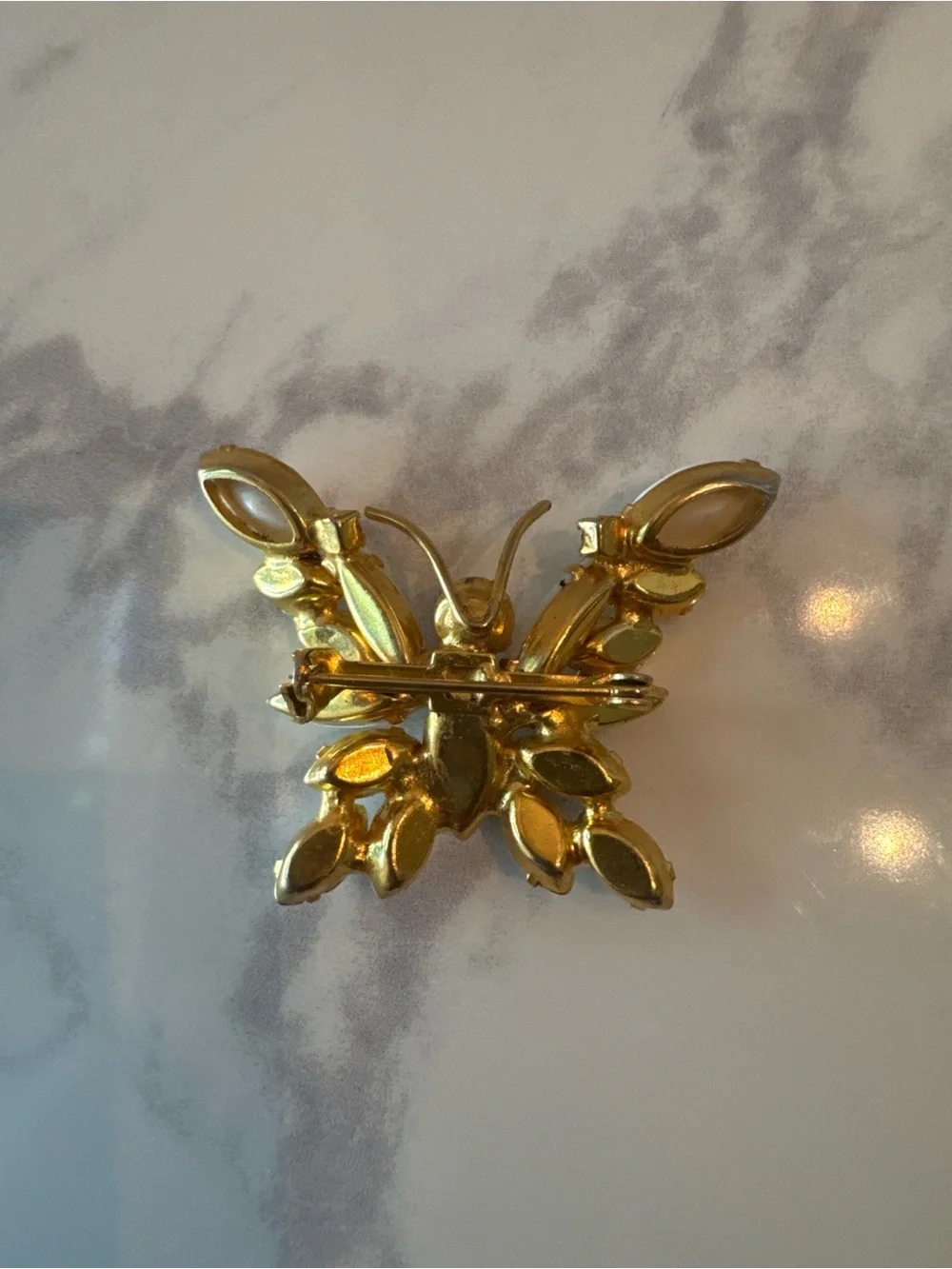 Vintage DeLizza & Elster Juliana Style Milk Glass Butterfly Brooch Pin Gold Tone